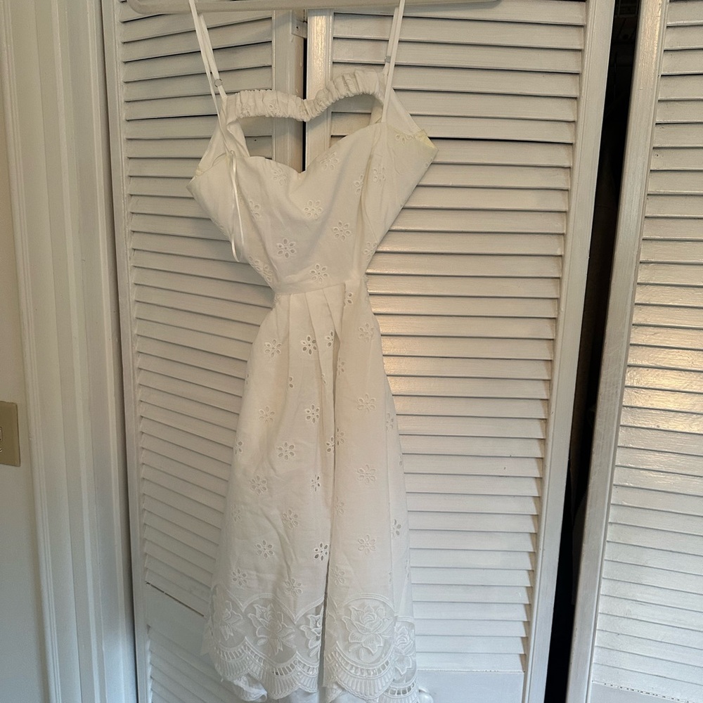 Unworn Elegant White Eyelet Dress